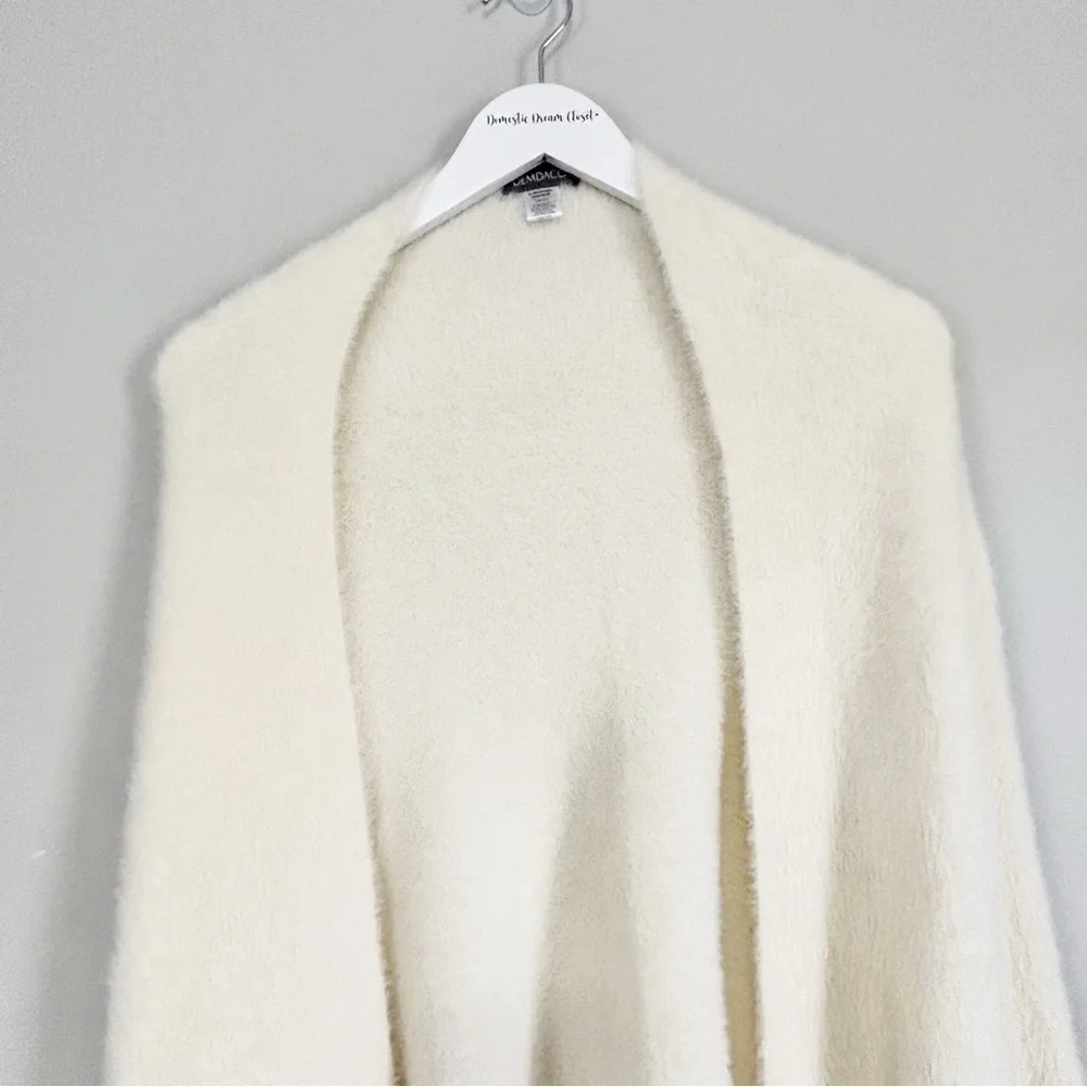 DEMDACO Women’s Ivory GUARDIAN ANGEL Soft Fleece Pocket Scarf Wrap “BY MY SIDE”